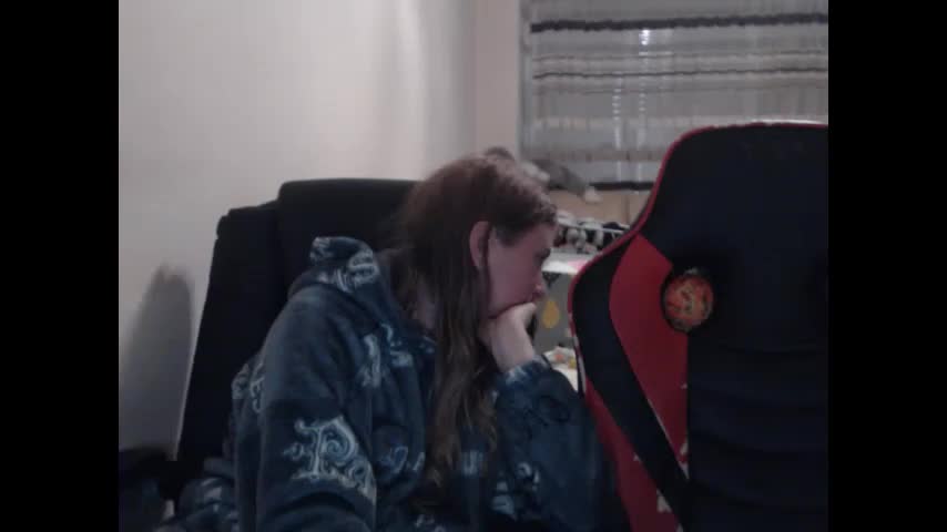 jenisandpeter Live Sex December 13, 2025