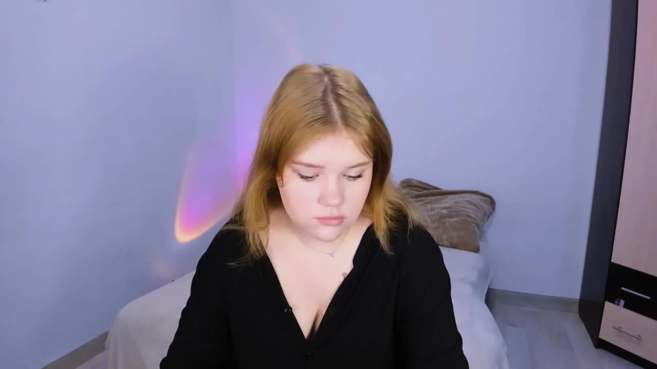 Lasey Live Sex December 13, 2025