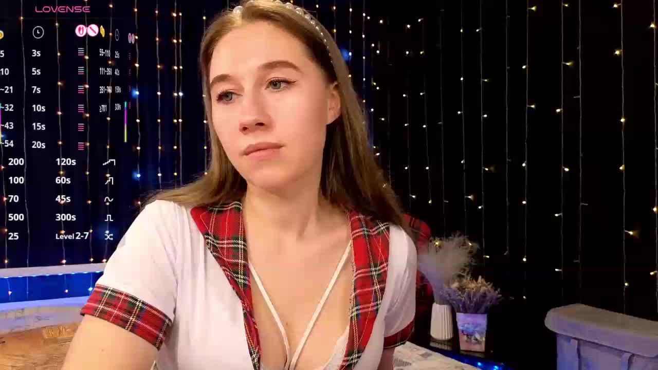 kiskaWEDNESDAY Live Sex 2025.12.07