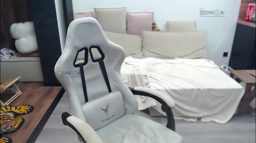 sunny1girl Live Sex December 14, 2025