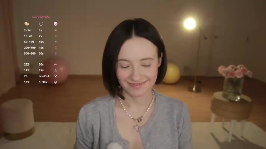 MissEssie Live Sex December 14, 2025