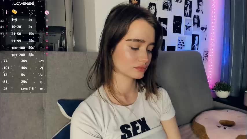 alivialovely Live Sex December 14, 2025