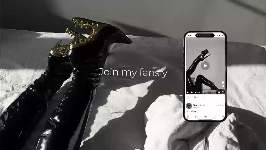 vinylstore Live Sex December 8, 2025