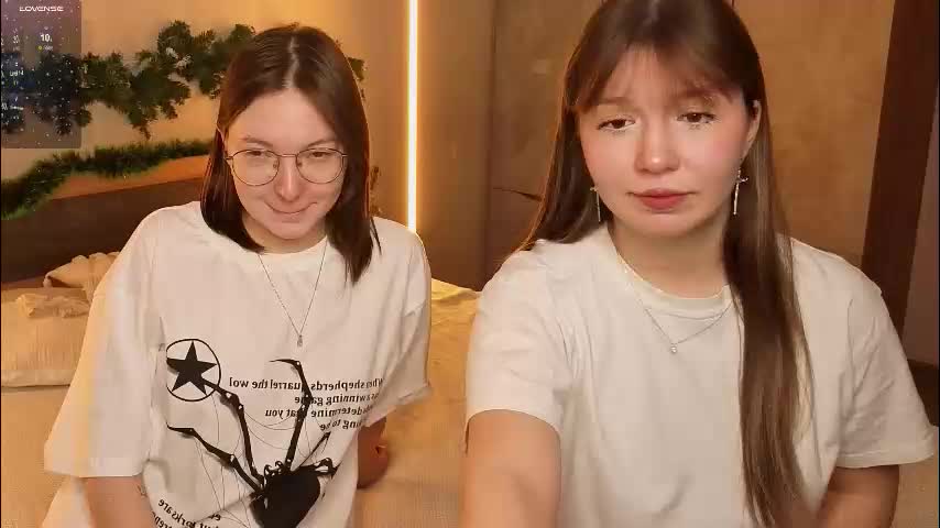 _reverse_gang_ Live Sex December 14, 2025