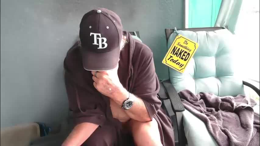 smallpenisbigtongue Live Sex December 8, 2025