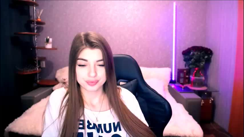 dianaa_lee Live Sex December 8, 2025