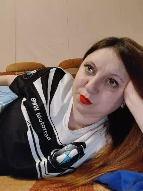 MilfaSguirt Live Sex December 13, 2025