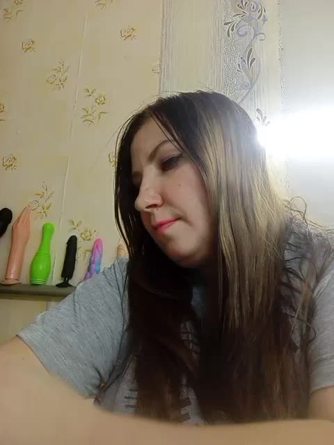 Konfetka80 Live Sex December 13, 2025