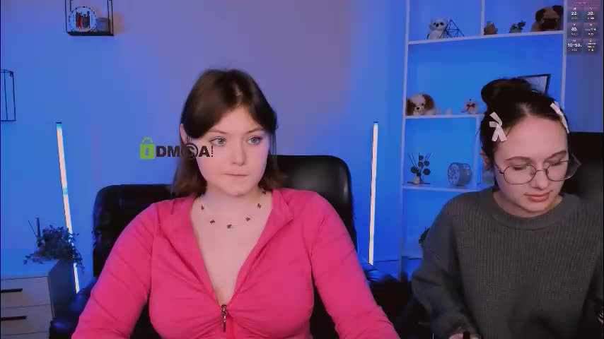 mona_cloud Live Sex December 8, 2025