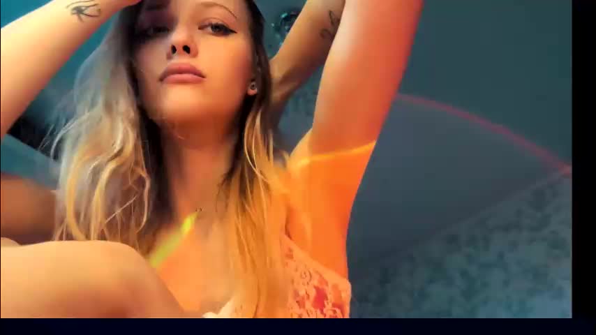 darlingdarinka Live Sex December 8, 2025