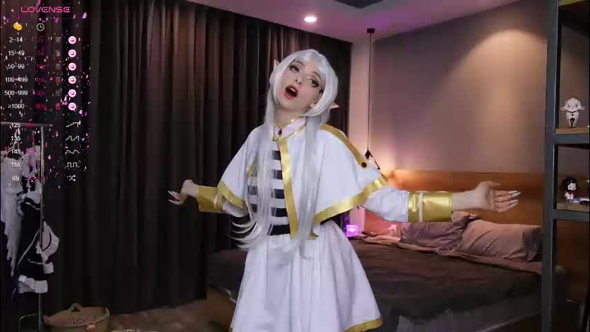 holliwould_ Live Sex December 9, 2025