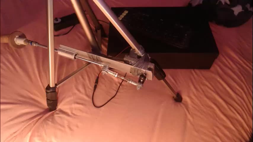 latex2003 Live Sex December 14, 2025