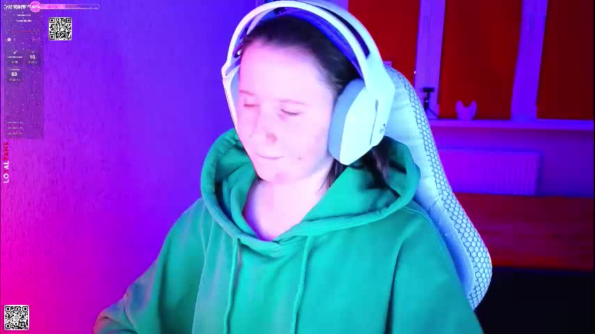 moon_avengers Live Sex December 9, 2025