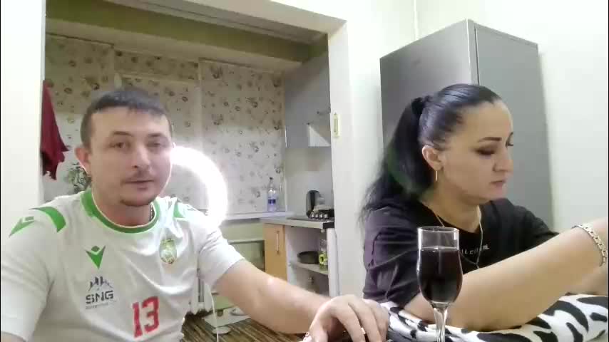 best_ass2000 Live Sex December 14, 2025