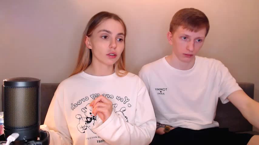juliaanddima Live Sex December 12, 2025