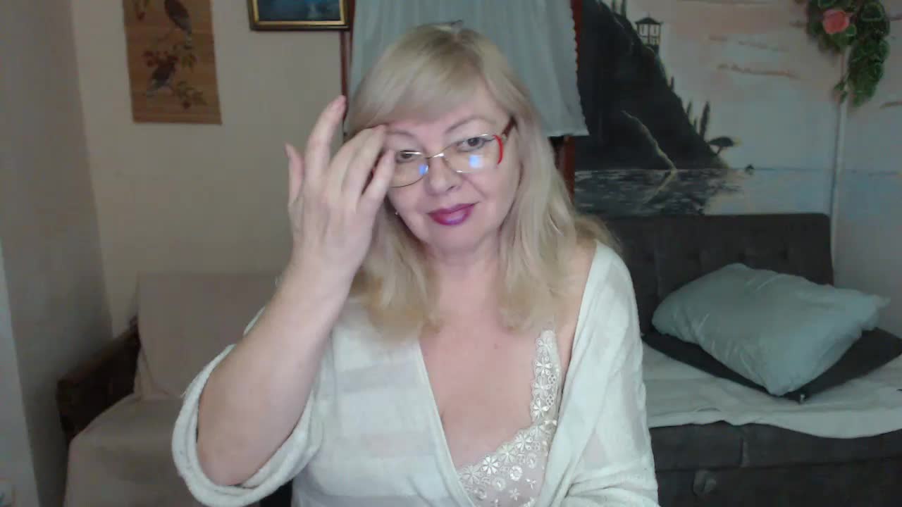 EvelynLoveShy Live Sex 2025.12.09