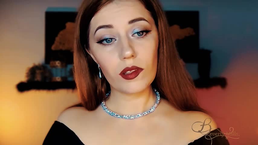 MissBeverlyMills Live Sex December 8, 2025