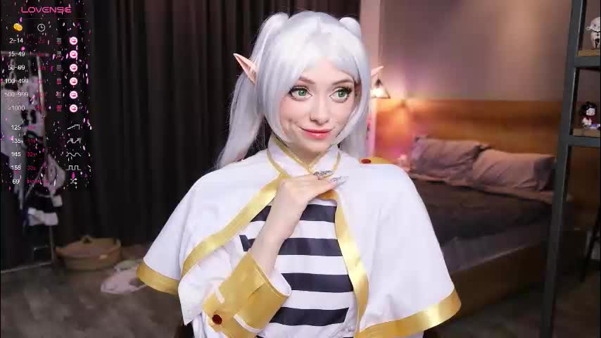 holliwould_ Live Sex December 9, 2025