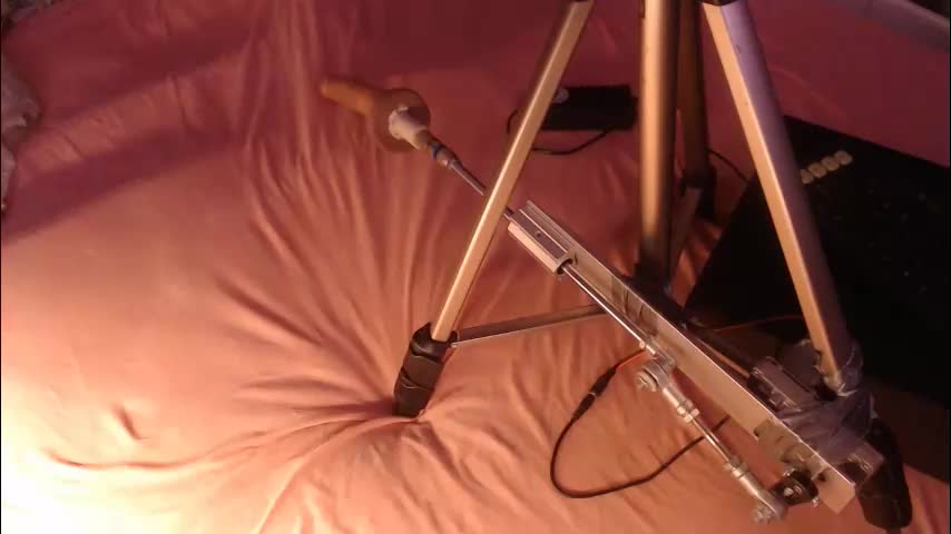 latex2003 Live Sex December 14, 2025