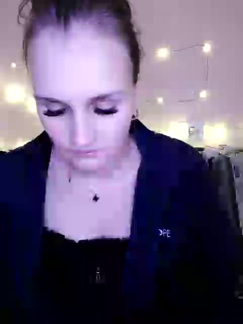 LisaLovHoney Live Sex December 14, 2025