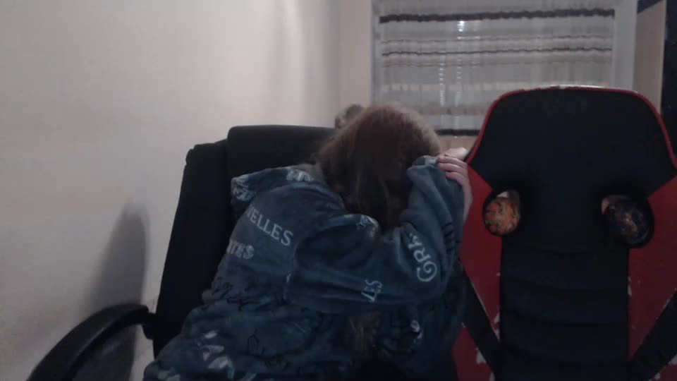 jenisandpeter Live Sex December 13, 2025