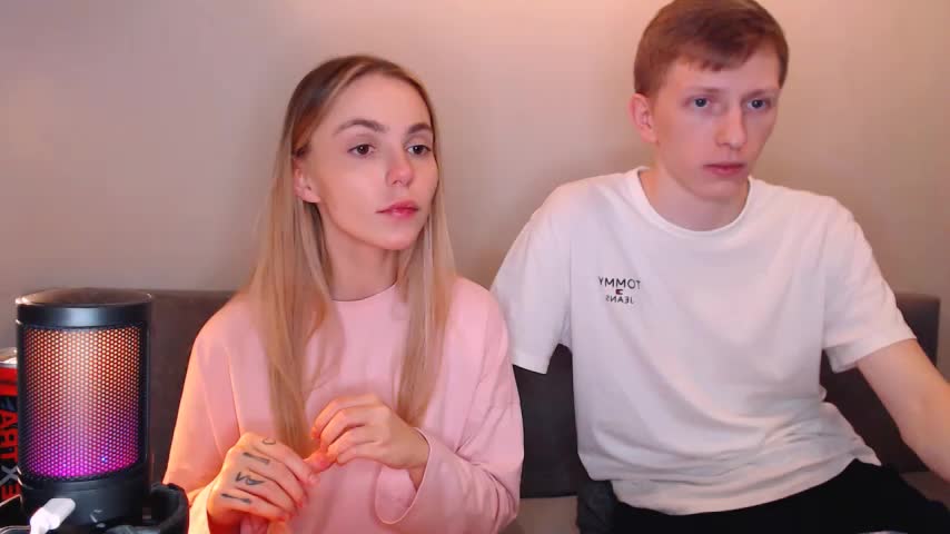 juliaanddima Live Sex December 12, 2025