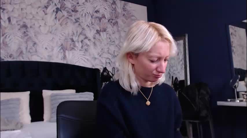 natalie_bitton Live Sex December 9, 2025