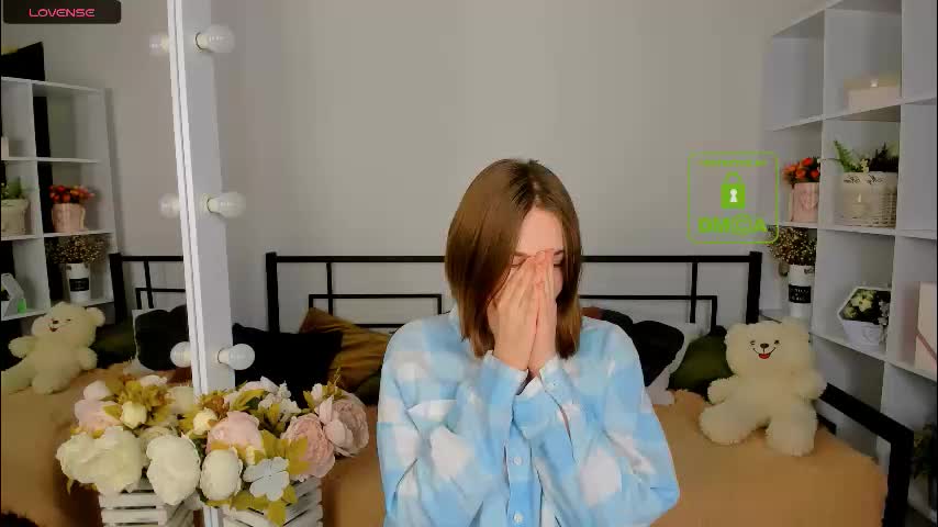 elma_lily Live Sex December 13, 2025