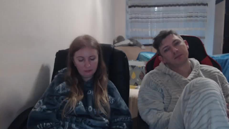 jenisandpeter Live Sex December 13, 2025