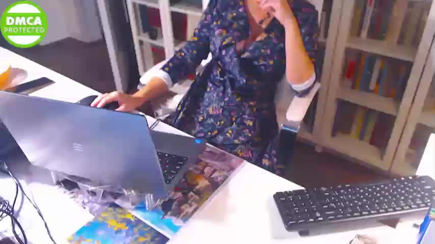 _Angelina_ Live Sex December 10, 2025