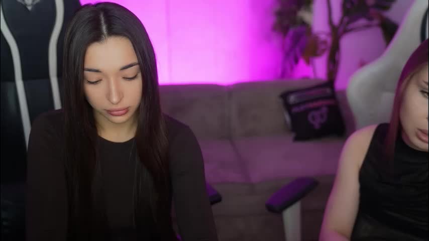 kira0541 Live Sex 2025.12.09