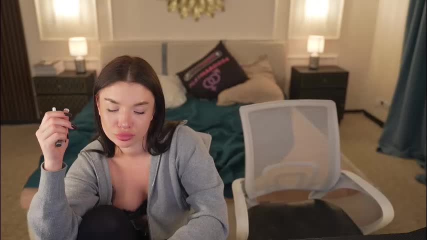 kira0541 Live Sex 2025.12.09