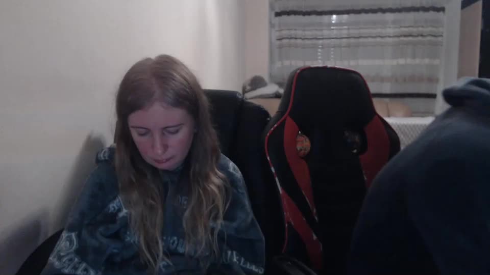 jenisandpeter Live Sex December 13, 2025