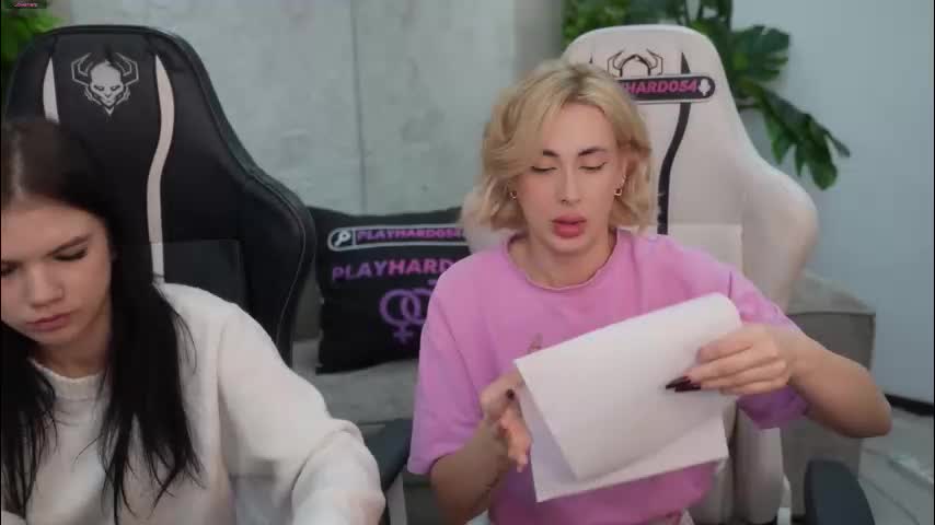 anabel2054 Live Sex December 8, 2025