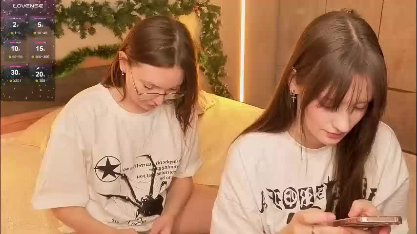 _reverse_gang_ Live Sex December 14, 2025