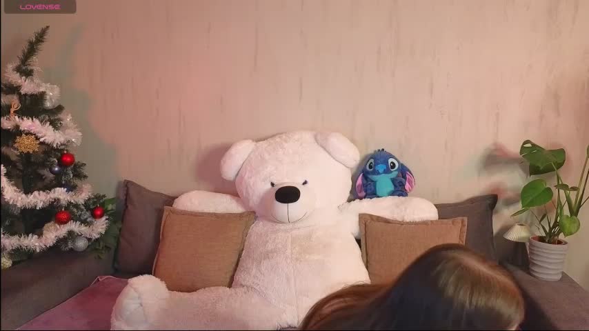 Rosaline_lov Live Sex December 10, 2025