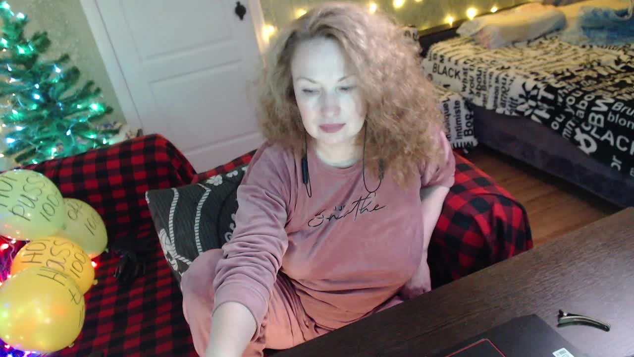 MeganIris Live Sex December 13, 2025