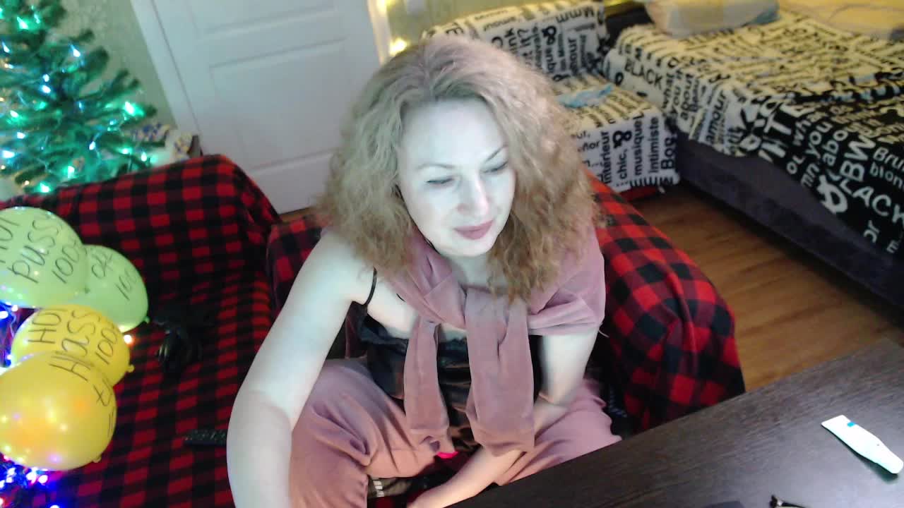 MeganIris Live Sex December 13, 2025