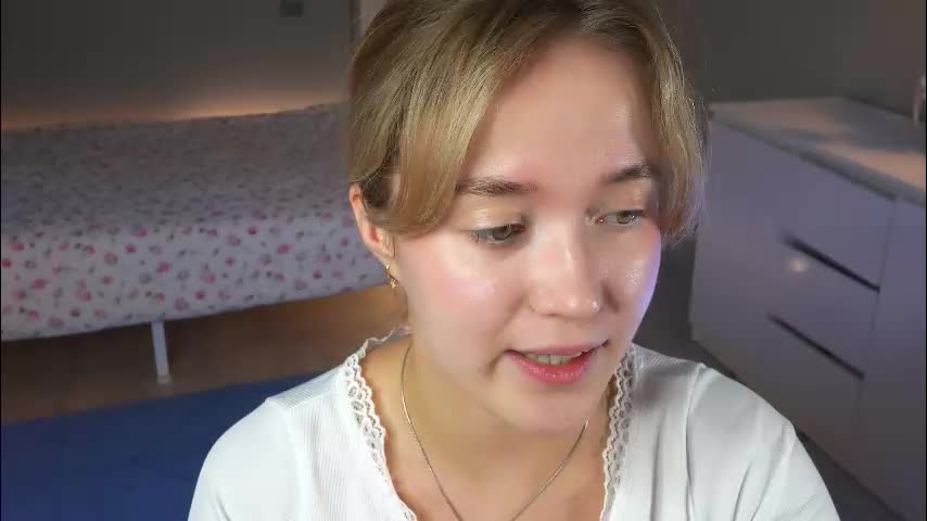 aluntick Live Sex December 14, 2025