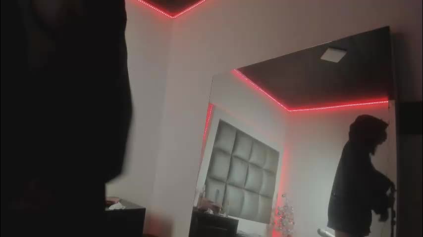 lola_js Live Sex December 13, 2025