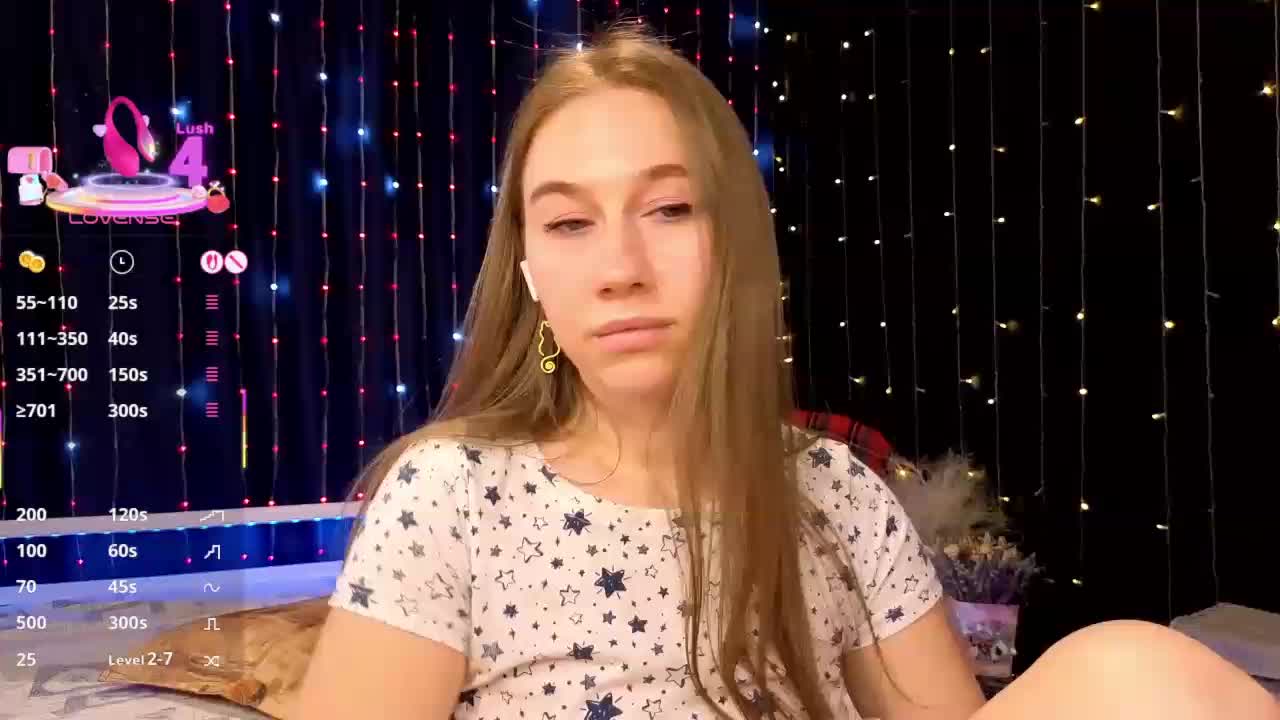 kiskaWEDNESDAY Live Sex 2025.12.10