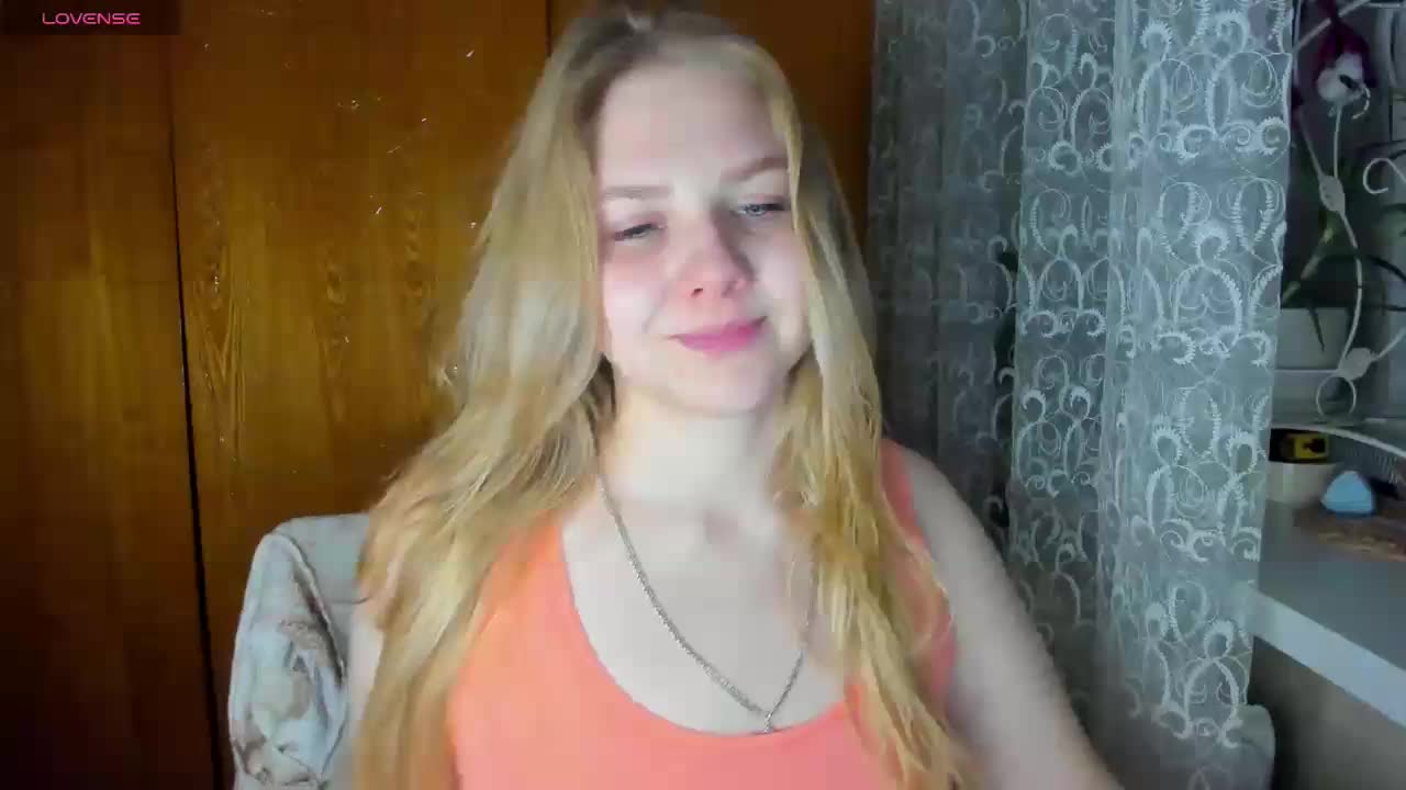 Emma-Frizea Live Sex December 10, 2025