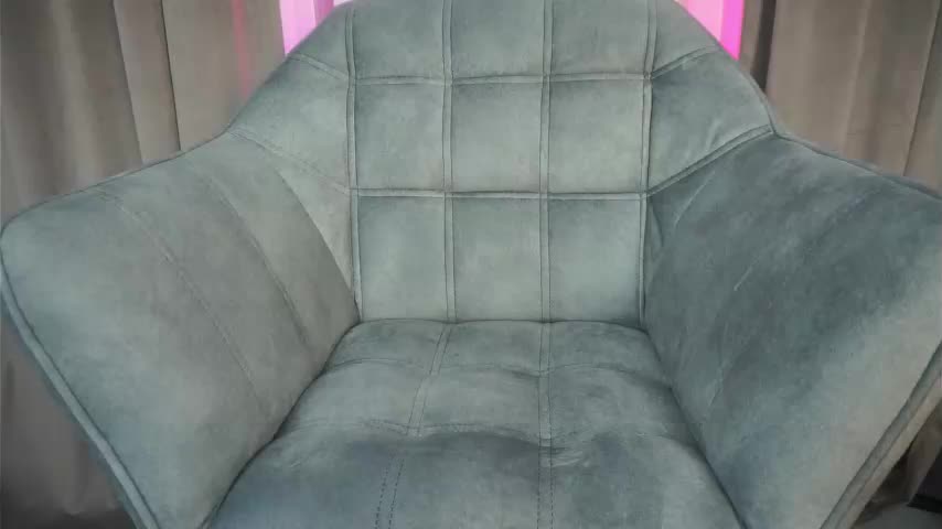 dee_zee Live Sex December 10, 2025