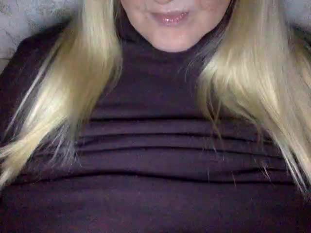 BlondyVio Live Sex December 13, 2025