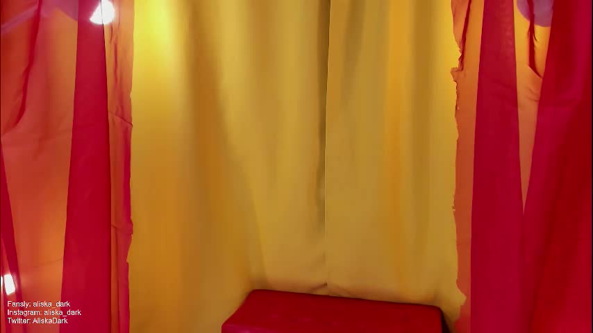 aliska_dark Live Sex December 10, 2025