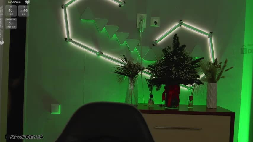 ManiFreyja Live Sex December 9, 2025