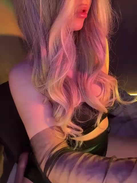 Mer_U Live Sex December 14, 2025