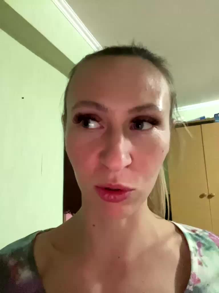 Saveta Live Sex 2025.12.10