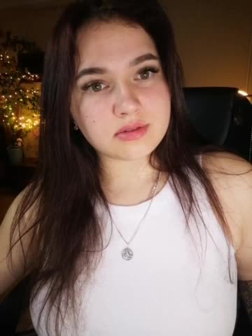 JuliaHesperaks Live Sex December 10, 2025