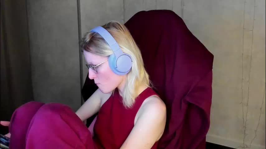 elizabeth_harpper Live Sex December 10, 2025
